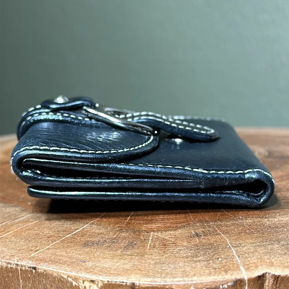 DOONEY & BOURKE Compact Bifold Snap Wallet - Picture 12 of 12